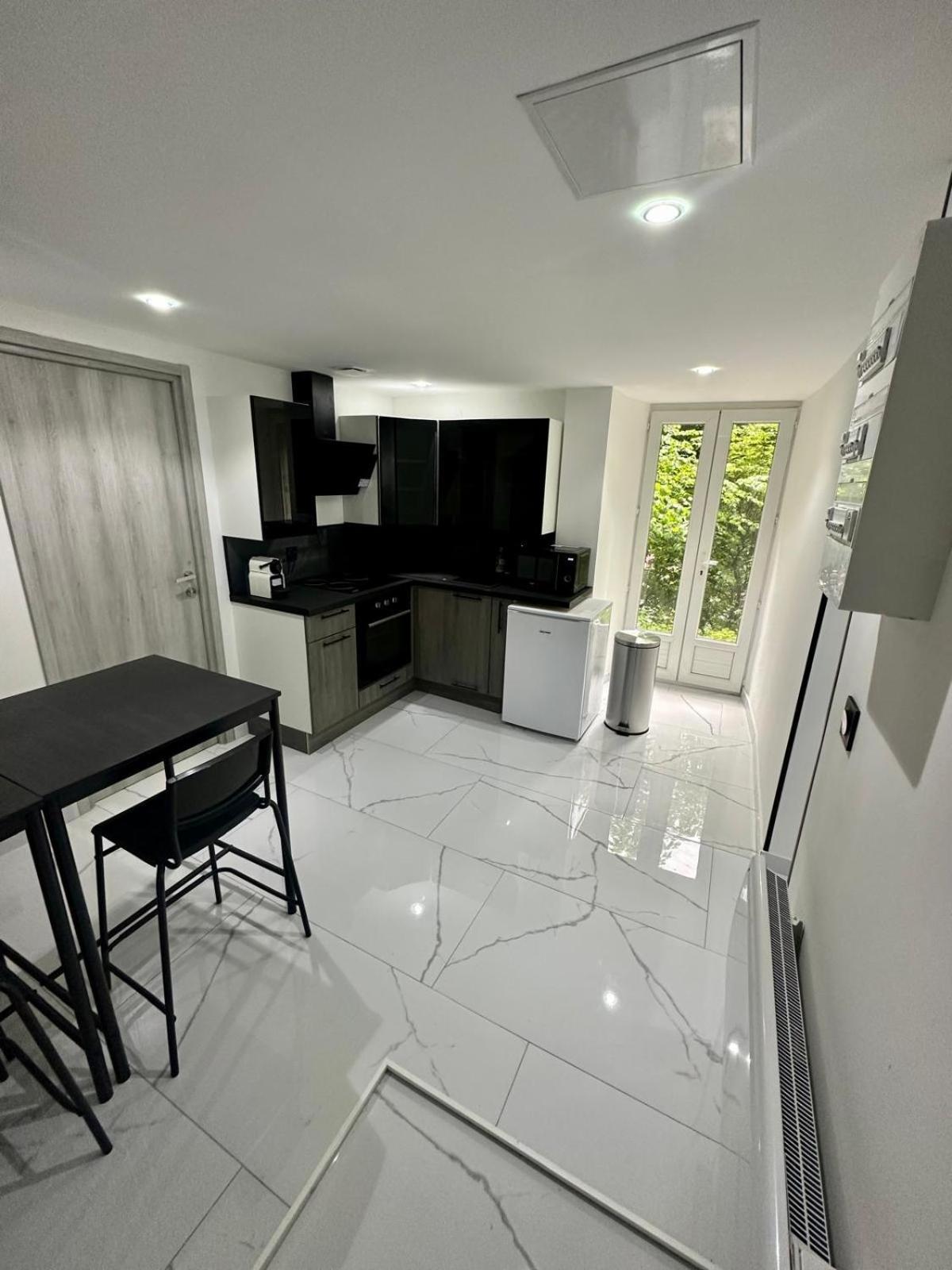 Suite Cosy Chic Saint-Claude Buitenkant foto