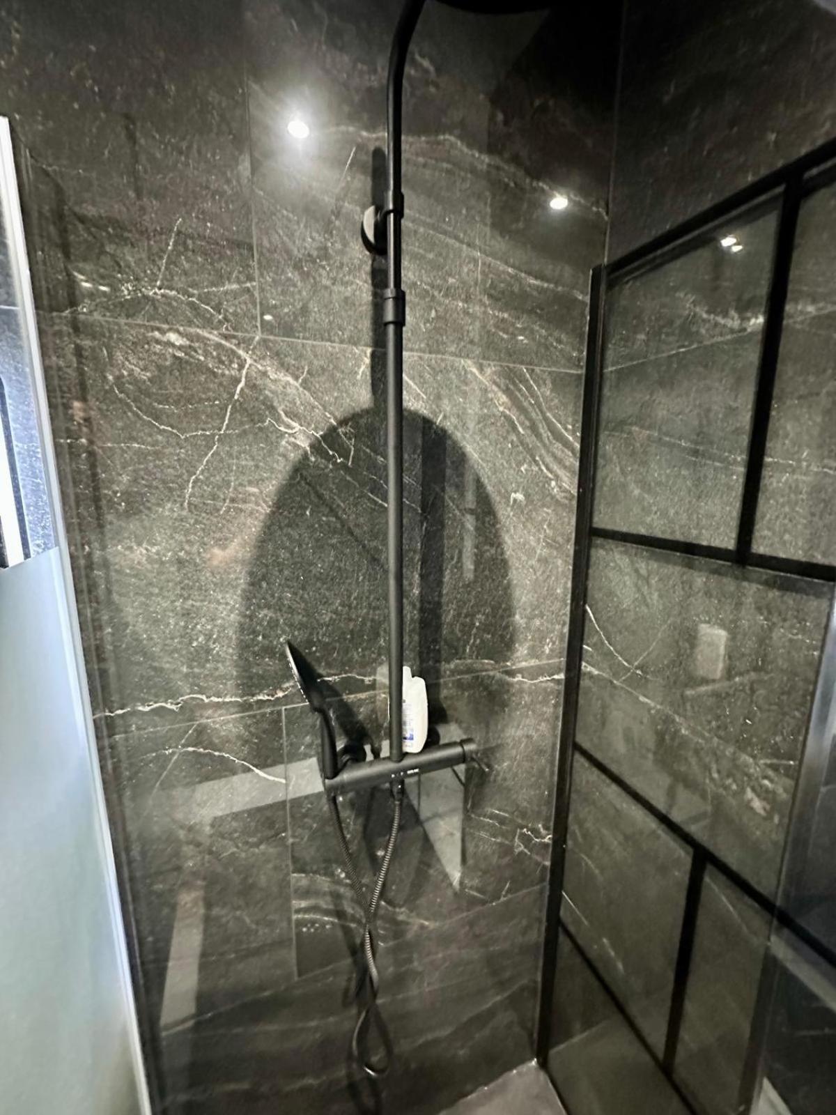 Suite Cosy Chic Saint-Claude Buitenkant foto